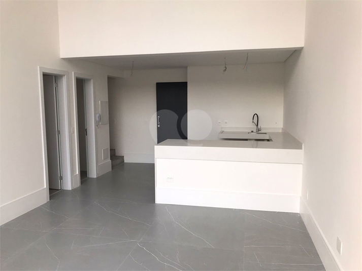 Venda Apartamento São Paulo Cerqueira César REO710833 6