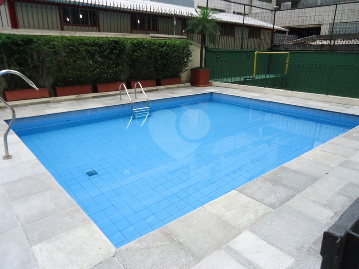 Foto REO71098