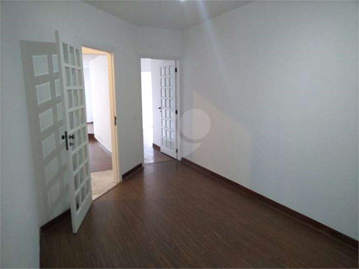 Foto REO71098