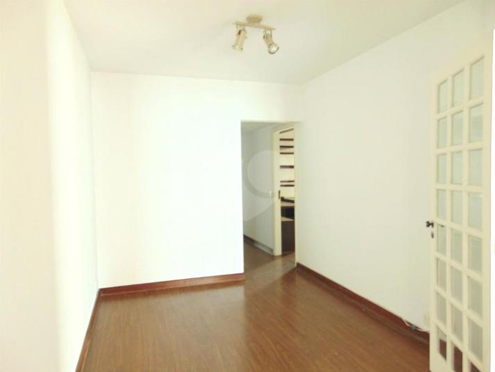 Foto REO71098