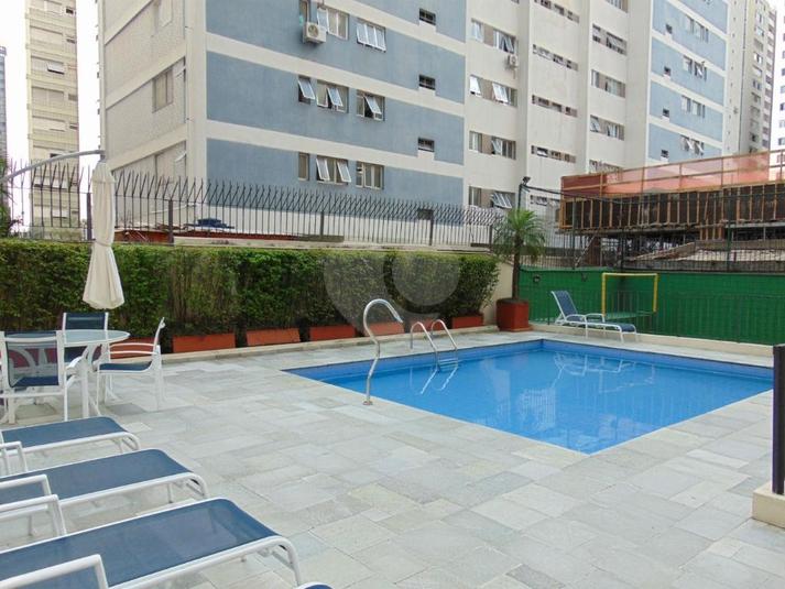 Foto REO71098