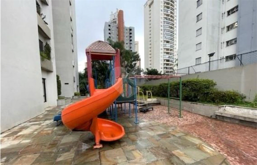 Foto REO711790