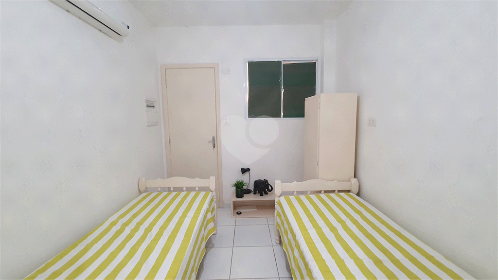 Venda Apartamento Guarujá Pitangueiras REO711816 17