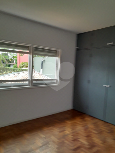 Foto REO712405