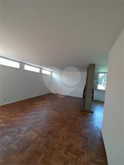 Foto REO712405