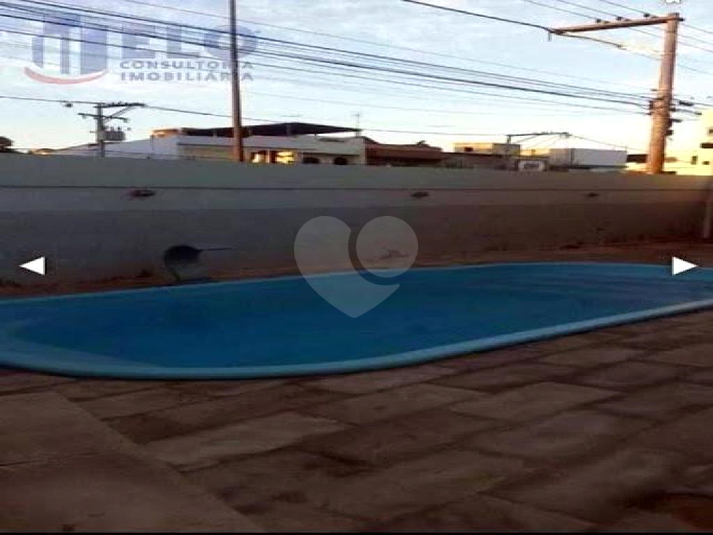 Foto REO712466