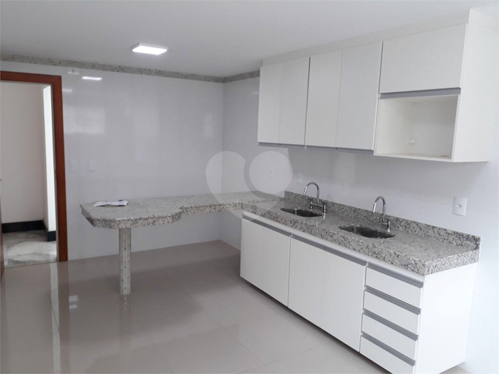 Foto REO712494