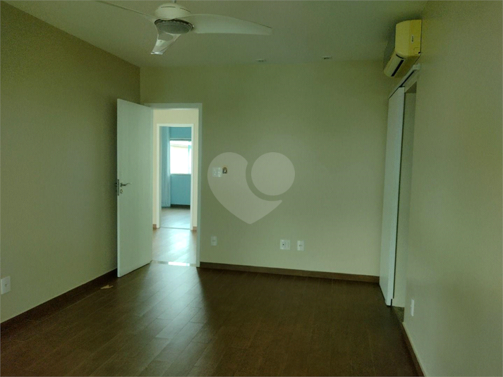 Foto REO712500