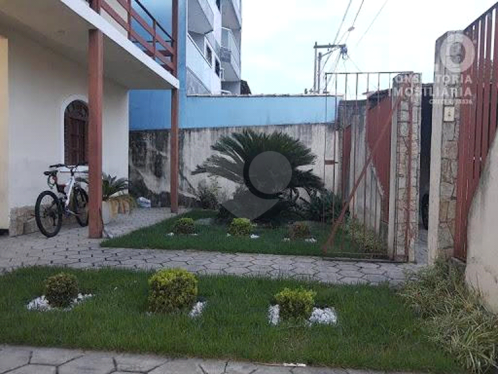 Foto REO712747