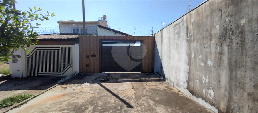 Frente da casa 