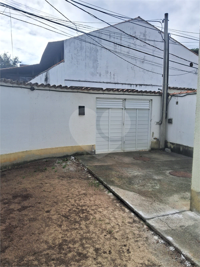 Foto REO714129