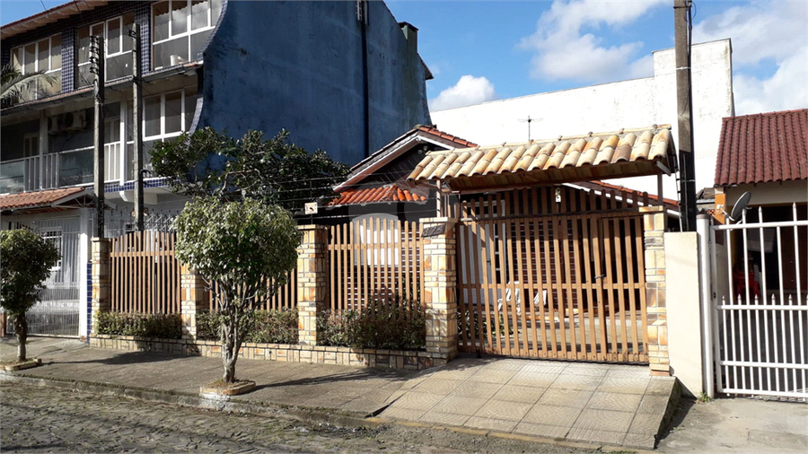 Foto REO714522