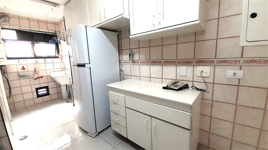 Foto REO715004