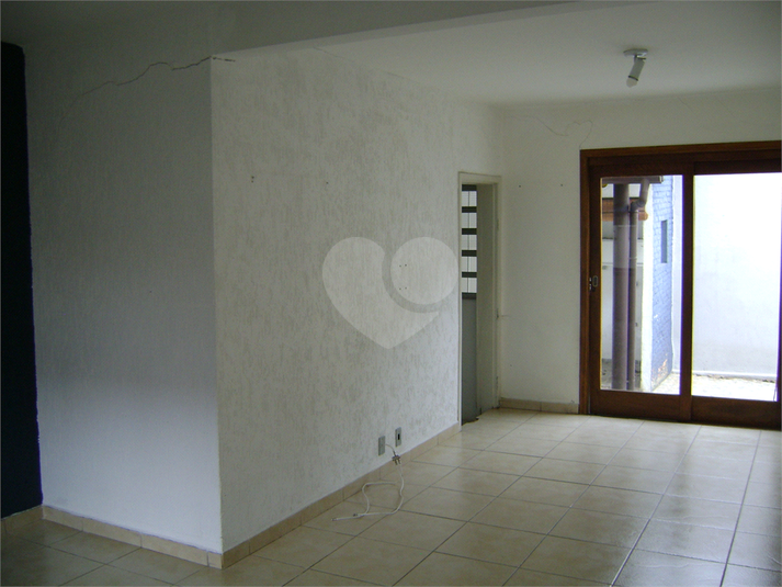 Foto REO715090