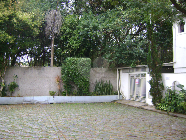 Foto REO715090