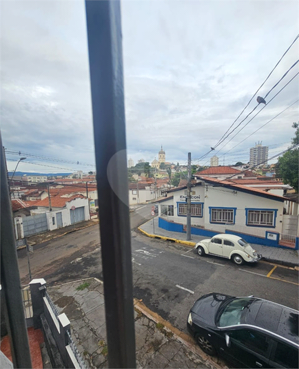 Foto REO715929