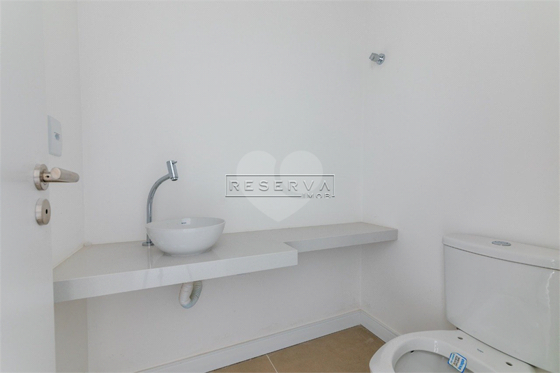 Foto REO716166