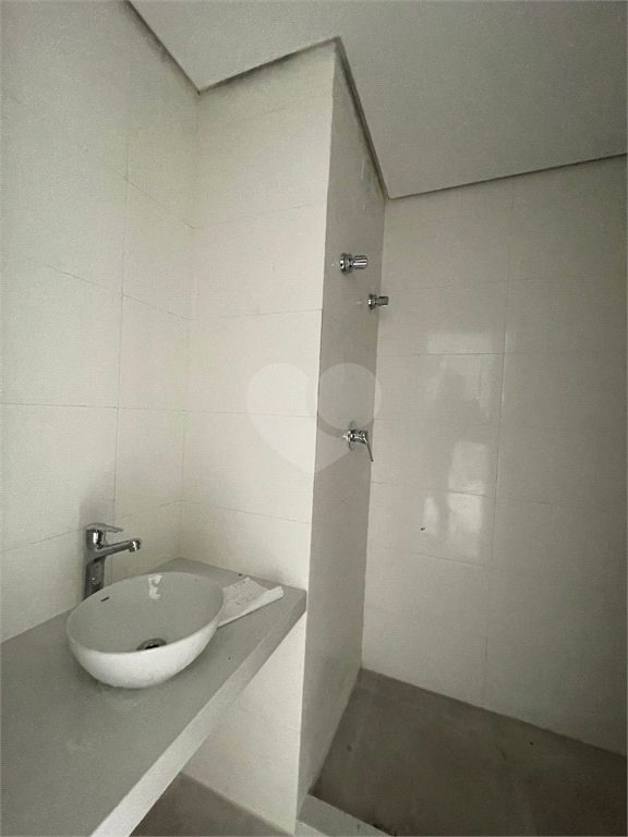 Venda Apartamento Porto Alegre São João REO716166 12