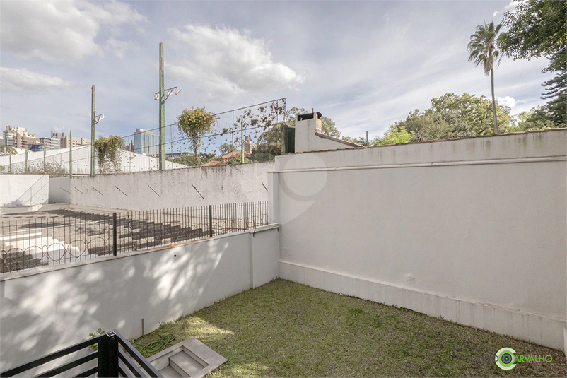 Foto REO716180