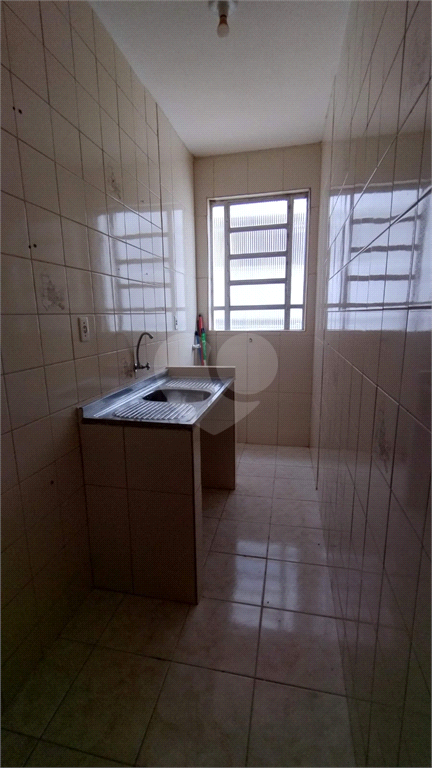 Venda Apartamento São Vicente Centro REO716273 21