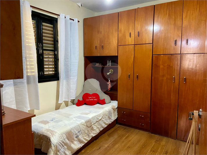 Foto REO716554