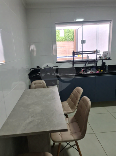 Foto REO716919