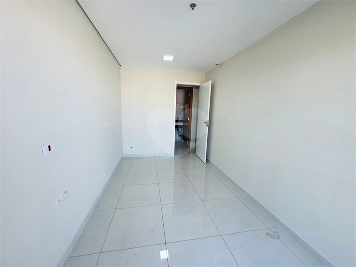 Foto REO716998