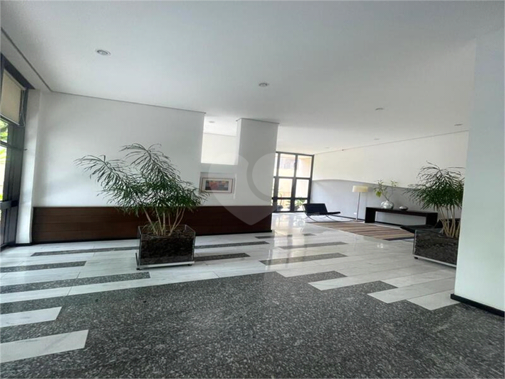 Venda Apartamento São Paulo Moema REO717520 22