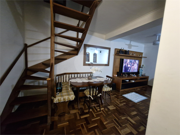 Foto REO71770