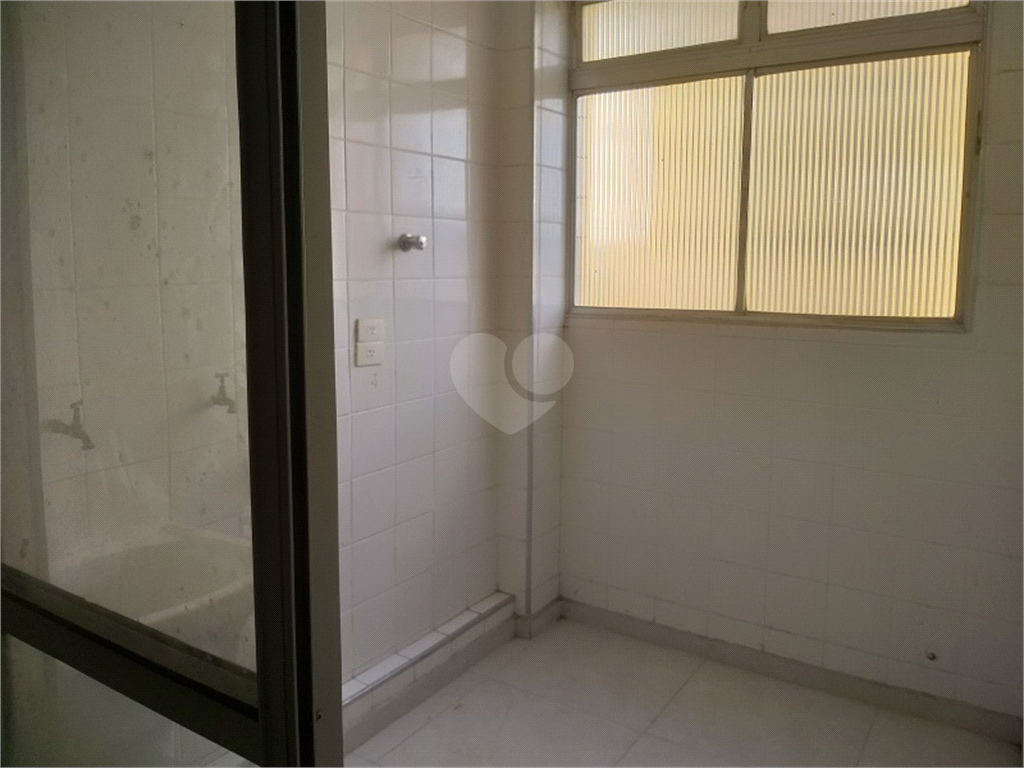 Venda Apartamento São Paulo Santana REO718623 4