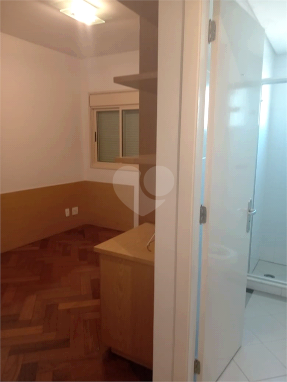 Venda Apartamento São Paulo Santana REO718736 19