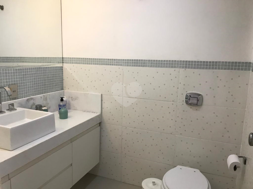 Venda Apartamento Porto Alegre Auxiliadora REO718869 15