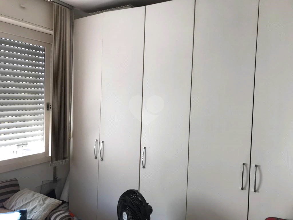 Venda Apartamento Porto Alegre Auxiliadora REO718869 17