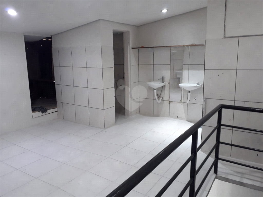 Venda Salão Comercial São Paulo Lapa REO718902 37