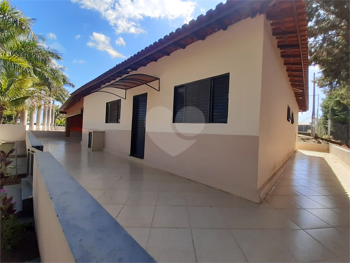 Foto REO719259