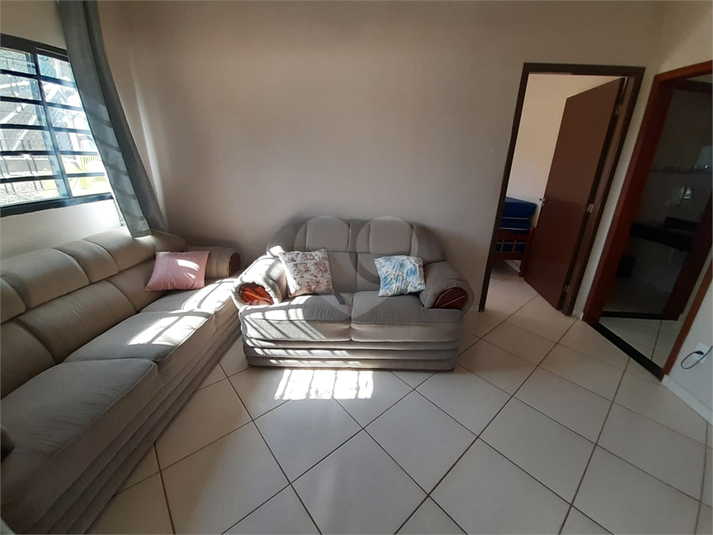 Foto REO719259