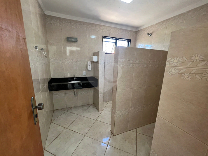 Foto REO719259
