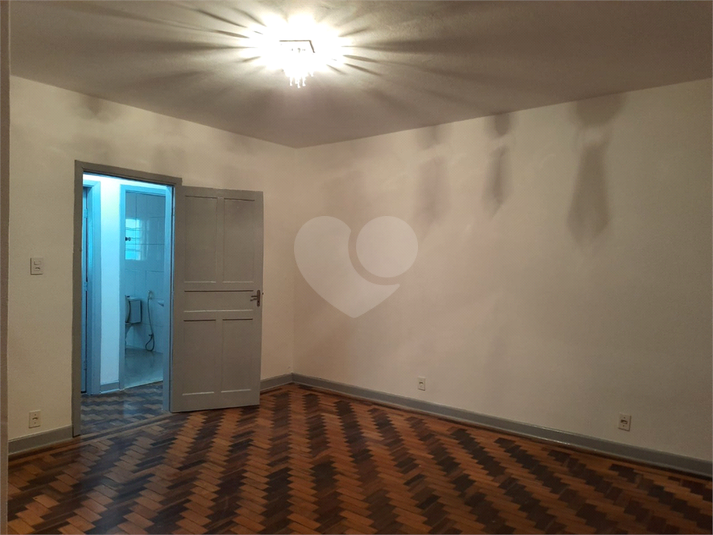 Foto REO719458