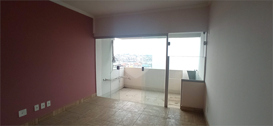 Venda Apartamento Sorocaba Centro REO719473 3