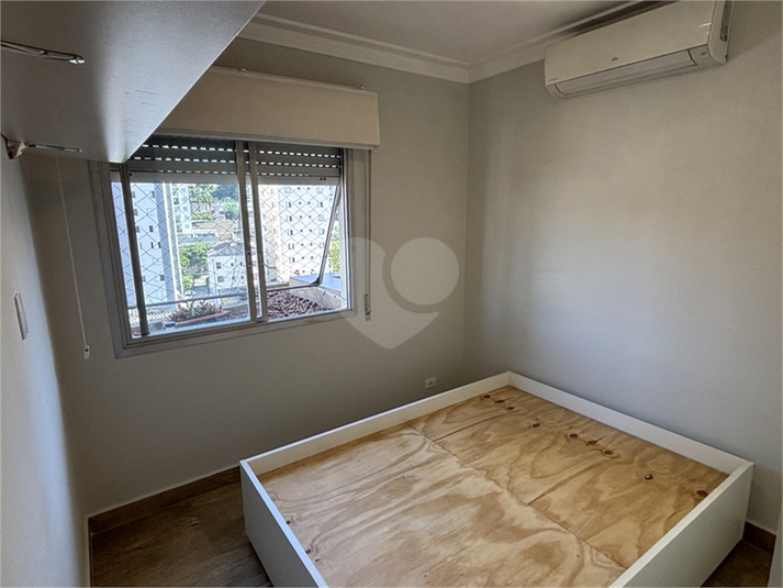 Venda Apartamento São Paulo Santana REO720111 33