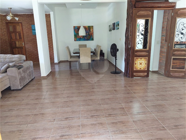 Foto REO720182