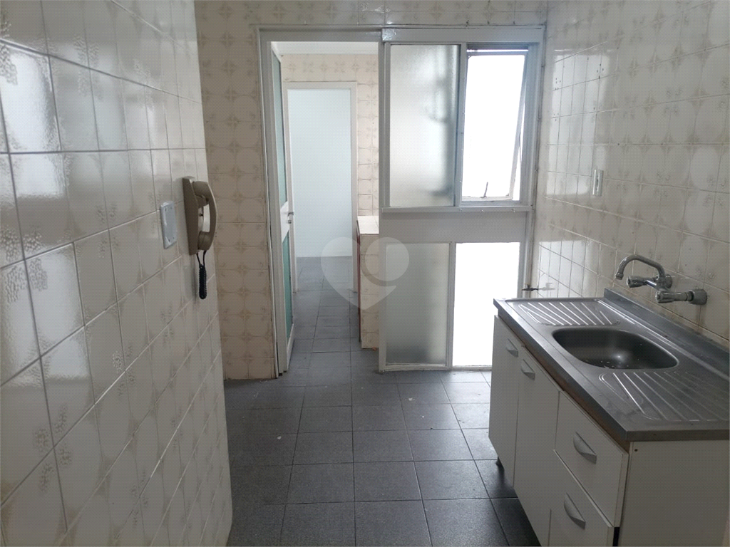 Venda Apartamento Porto Alegre Petrópolis REO720309 7