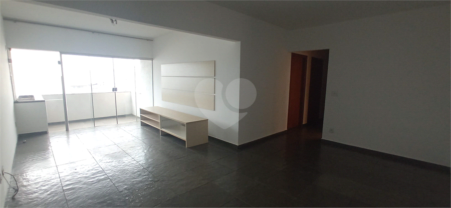 Venda Apartamento Sorocaba Centro REO720605 1