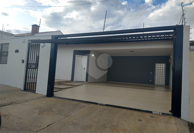 Foto REO720858