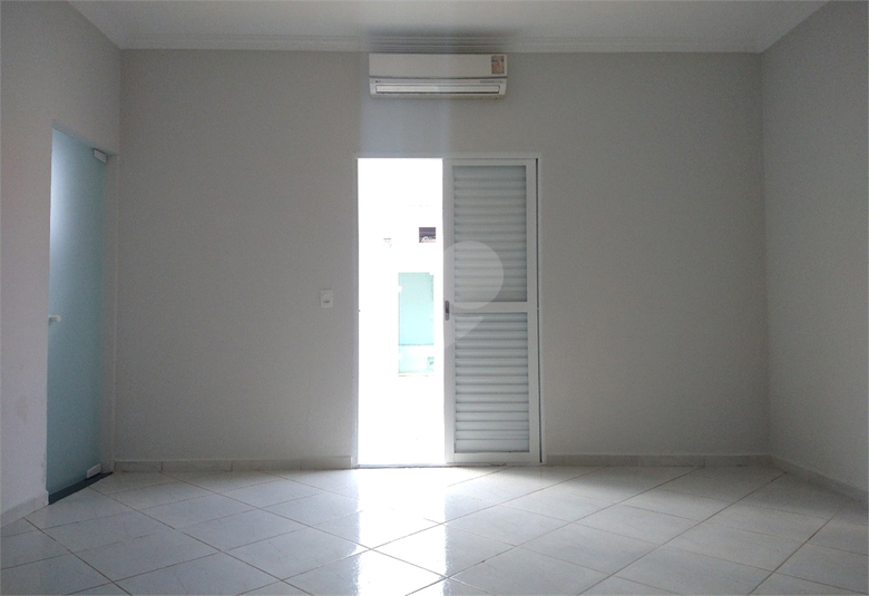 Foto REO720858