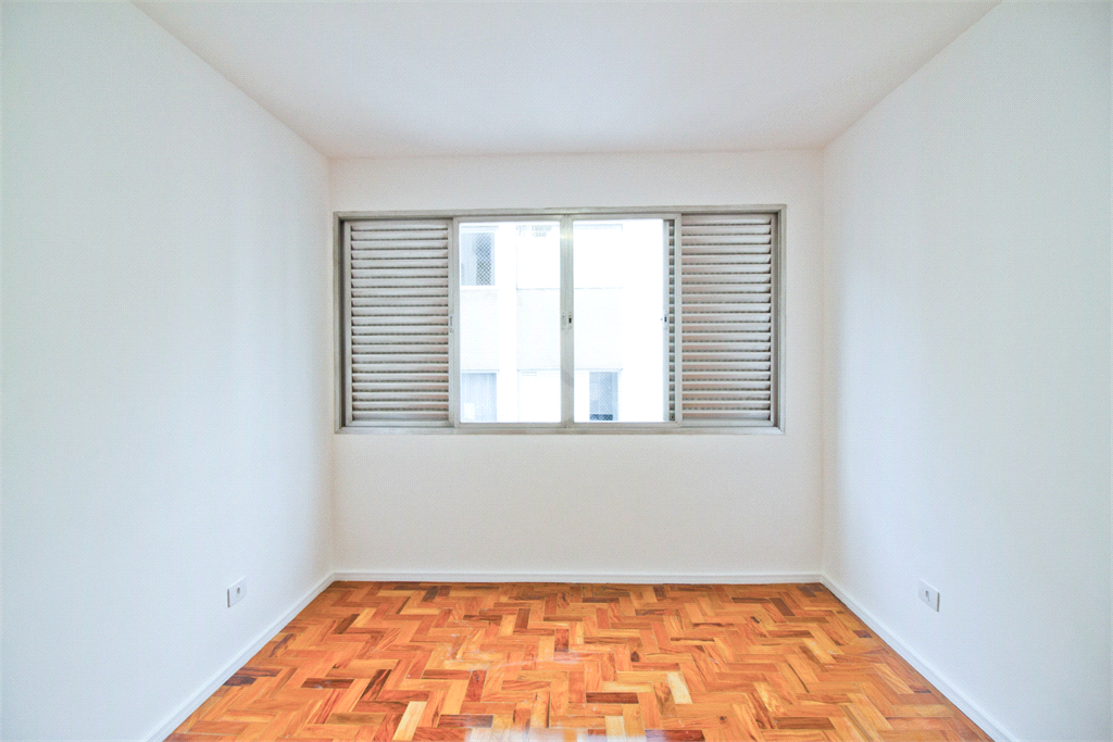 Venda Apartamento São Paulo Consolação REO720890 42