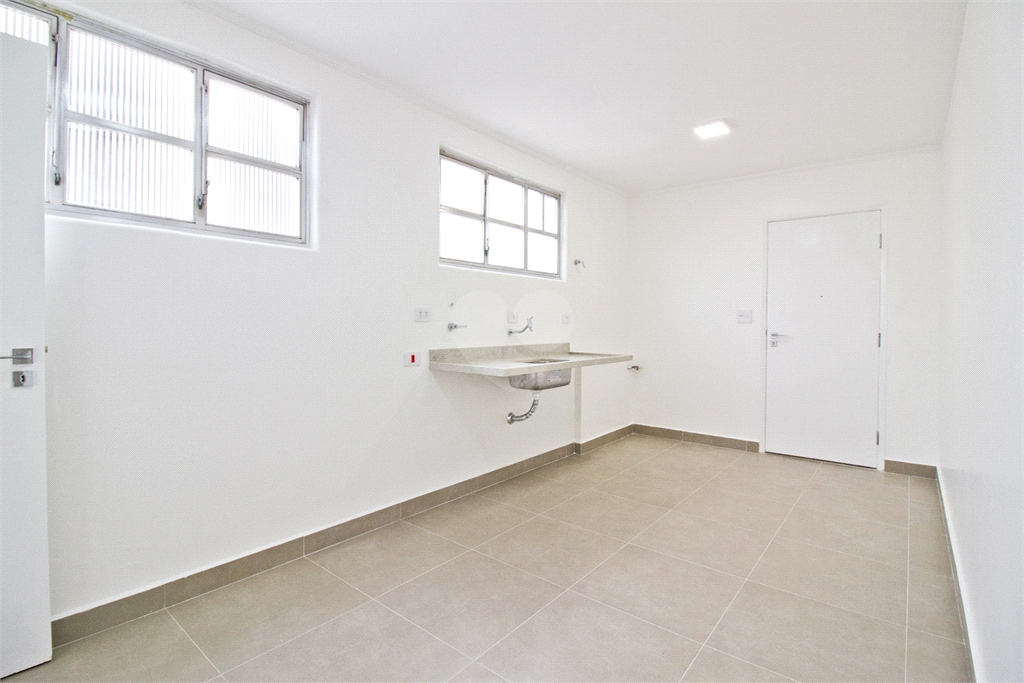 Venda Apartamento São Paulo Consolação REO720890 24