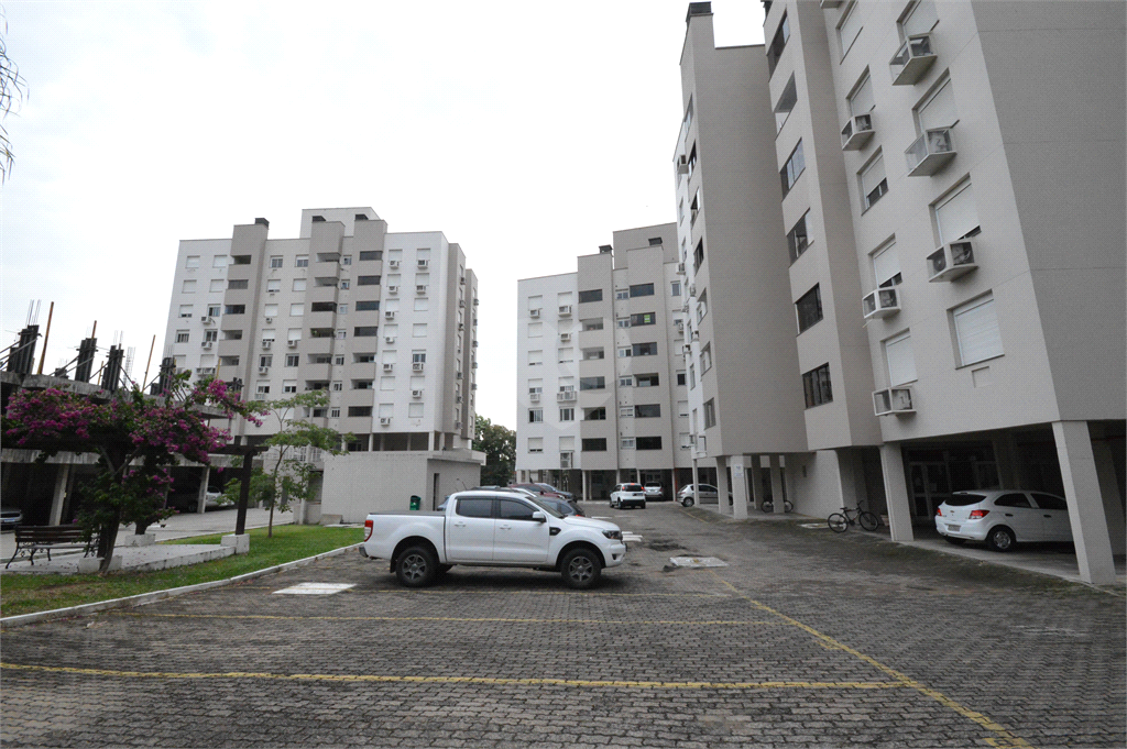 Venda Apartamento Canoas Centro REO721010 8