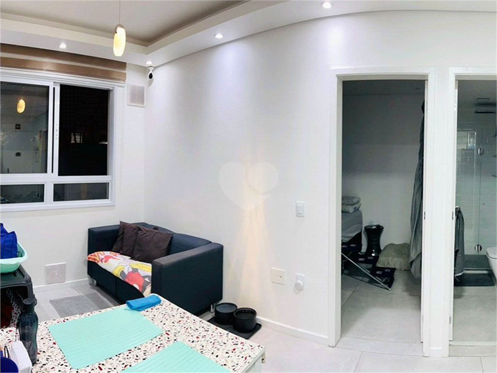 Venda Apartamento São Paulo Santana REO721156 13