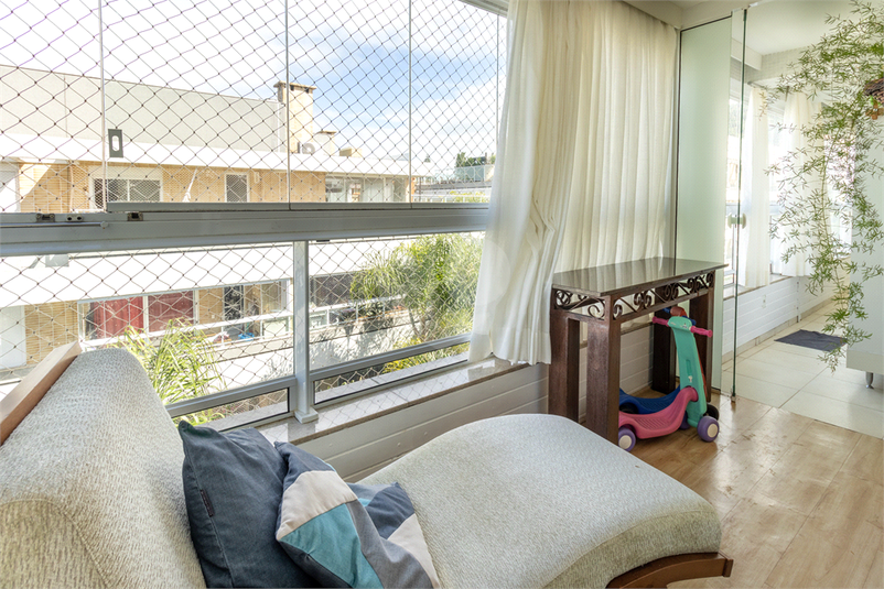 Foto REO721761